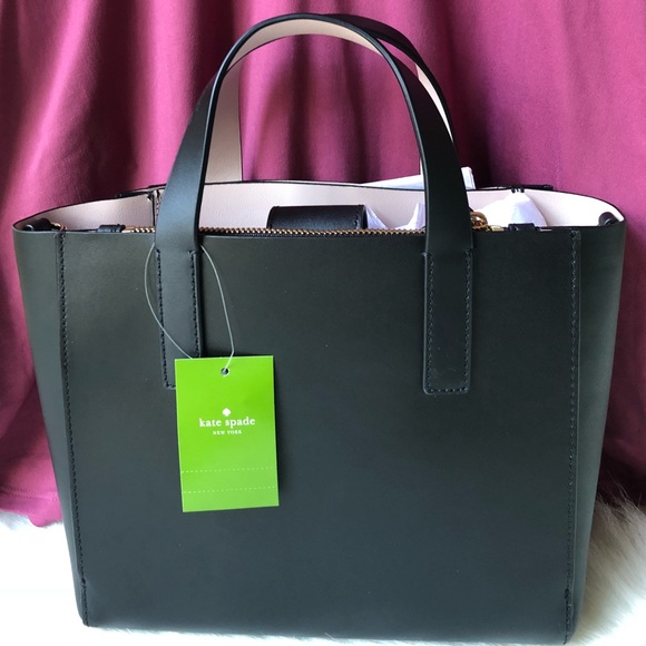 ❗️SALE❗️Kate Spade ♠️ Black Satchel/ Crossbody Bag - Picture 3 of 7